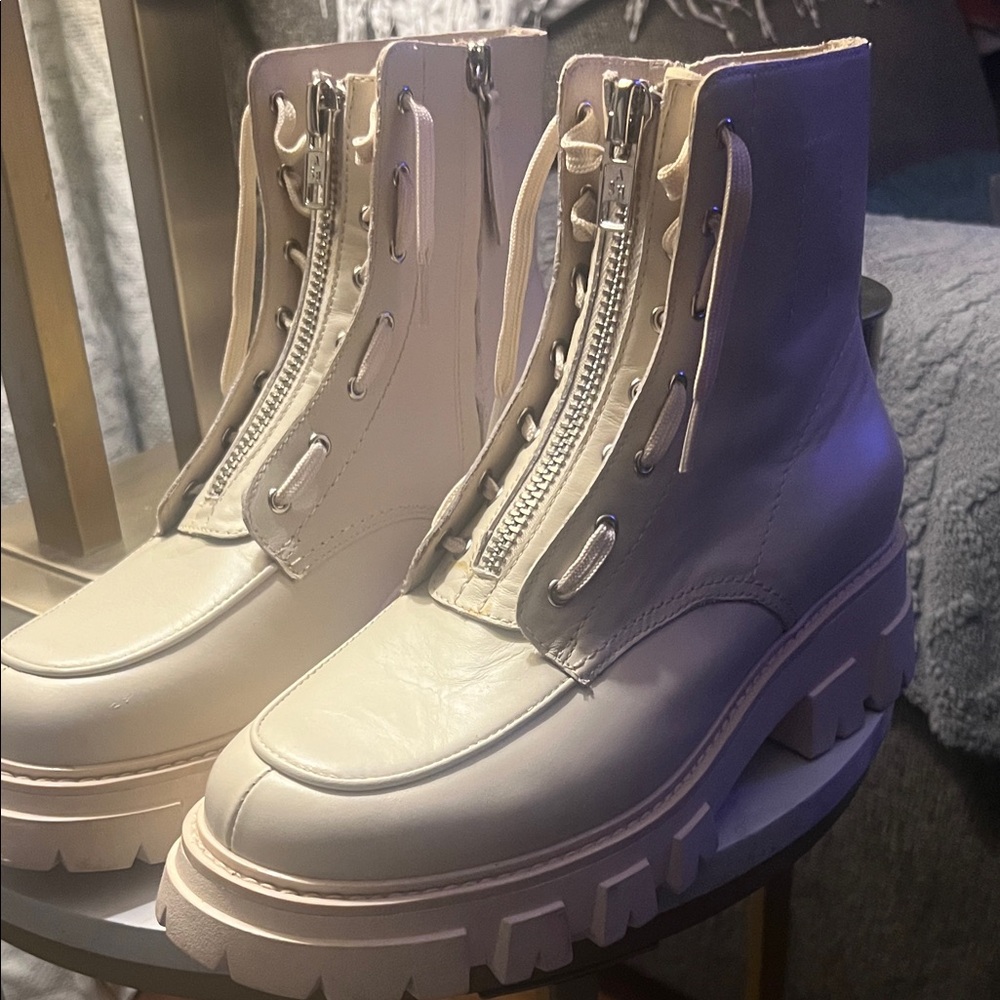 Ash Lynch Cream Leather Women's Boots size 40